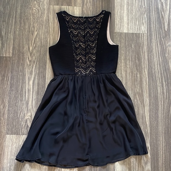 S Formal Black Lace Dress - Picture 2 of 2